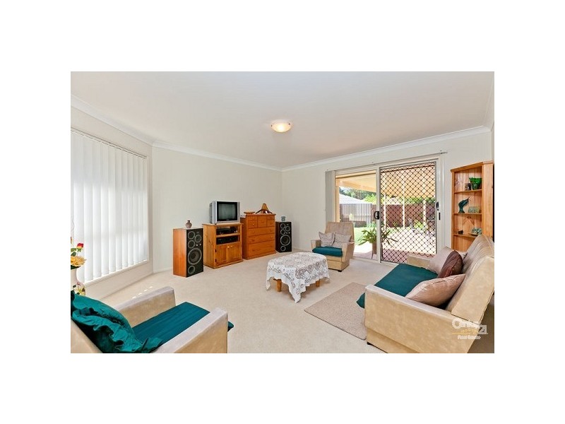 11 Lamb Cls, Victoria Point QLD 4165