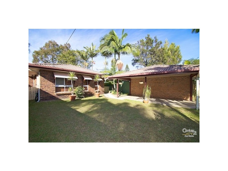 74 Benfer Road, Victoria Point QLD 4165