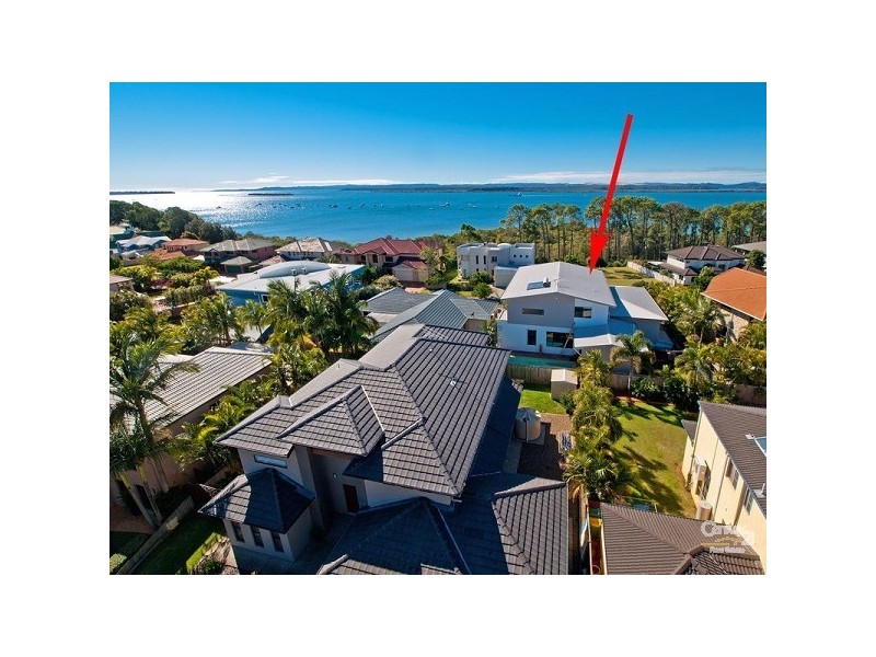 16 The Rampart, Redland Bay QLD 4165