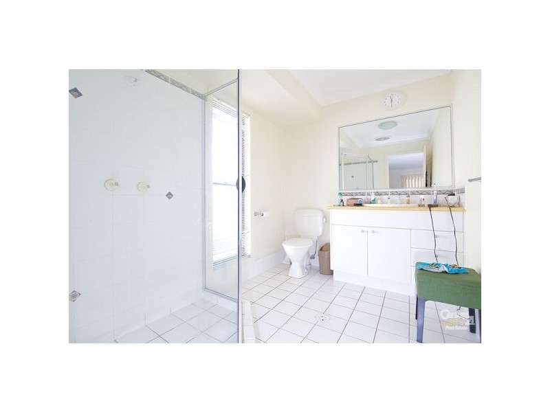 30 Grevillea Street, Ormiston QLD 4160