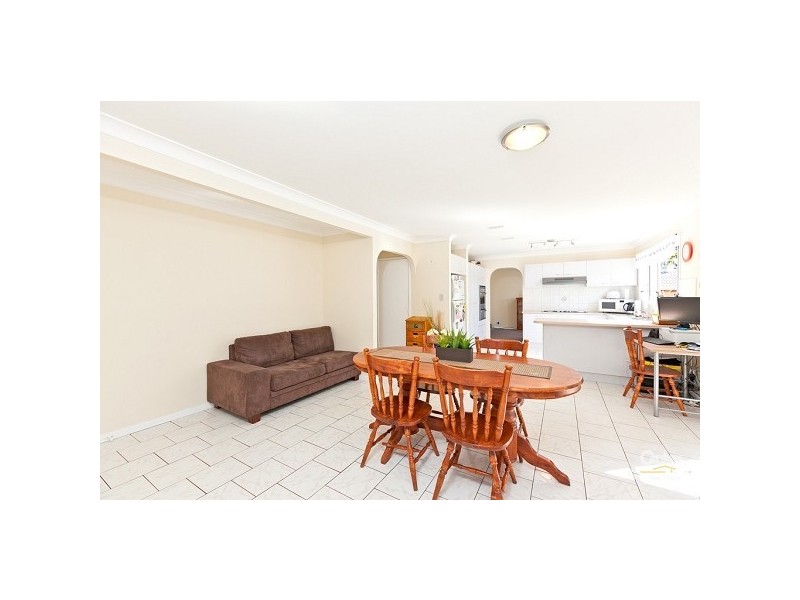 32 Skinner Avenue, Wellington Point QLD 4160