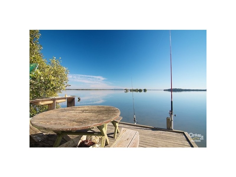 116 Palm Beach Road, Russell Island QLD 4184