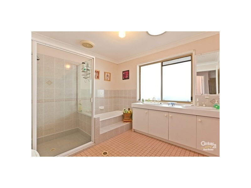 7 Arwon Court, Wellington Point QLD 4160