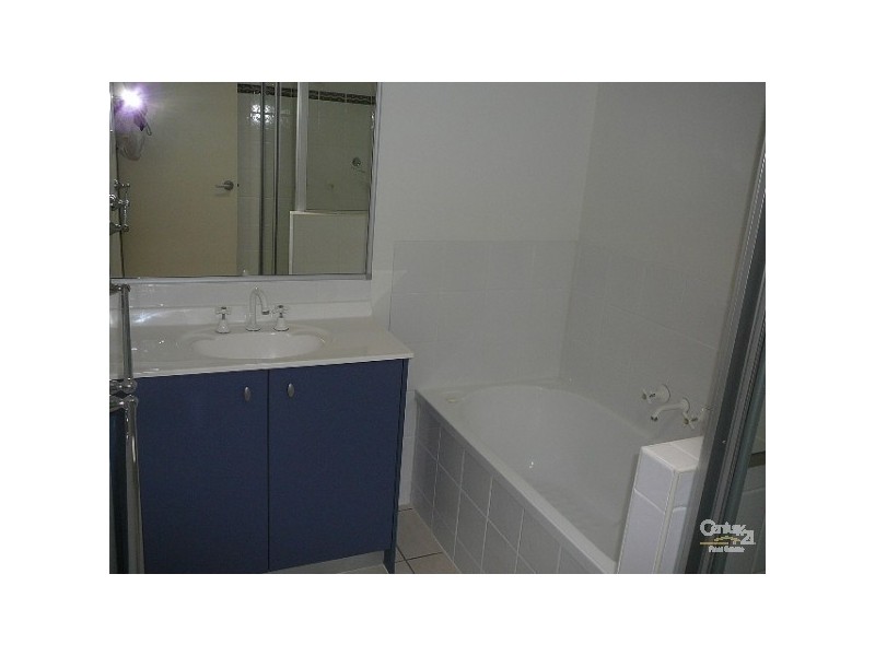 4/157 Long Street, Cleveland QLD 4163