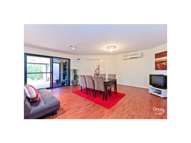 9 Brampton Close, Redland Bay QLD 4165