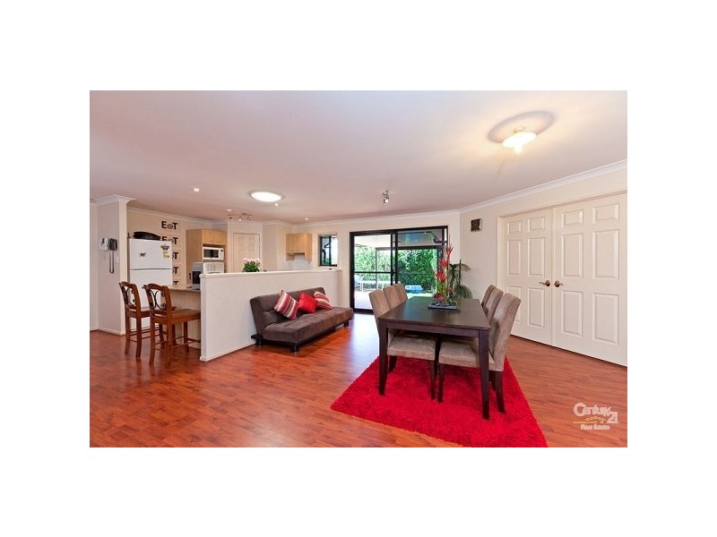 9 Brampton Close, Redland Bay QLD 4165