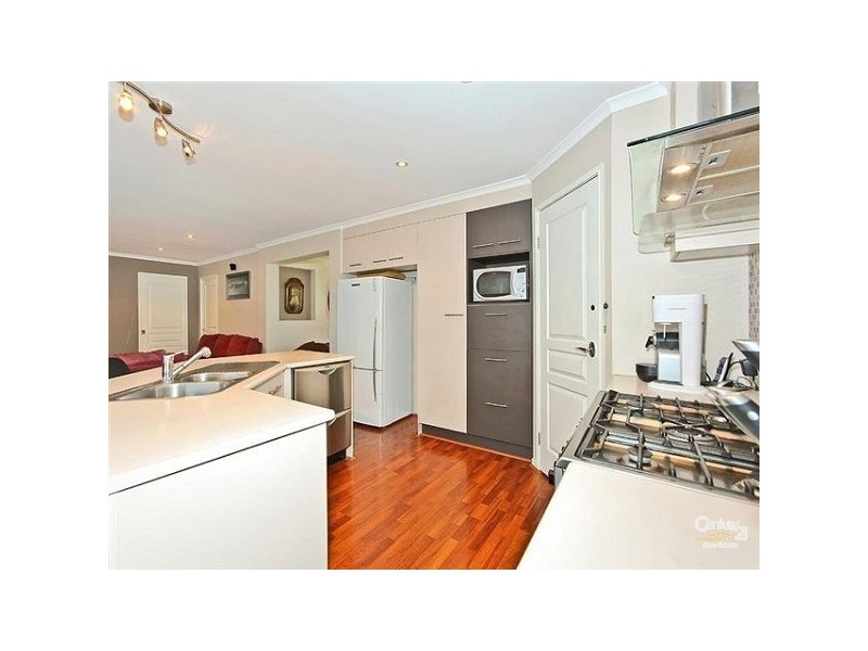 9 Sam Place, Thornlands QLD 4164