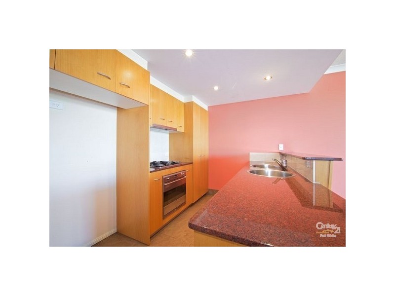 13/2 Masthead Dr, Raby Bay QLD 4163