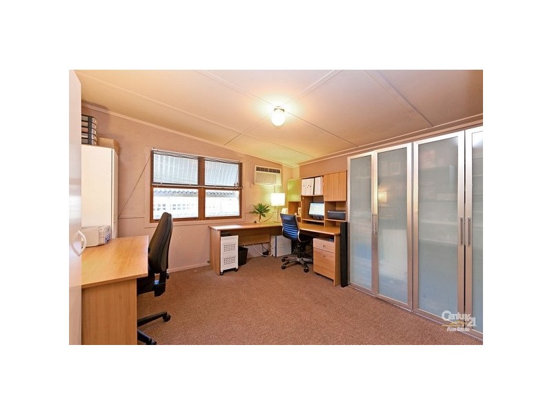 11 Collingwood Road, Birkdale QLD 4159