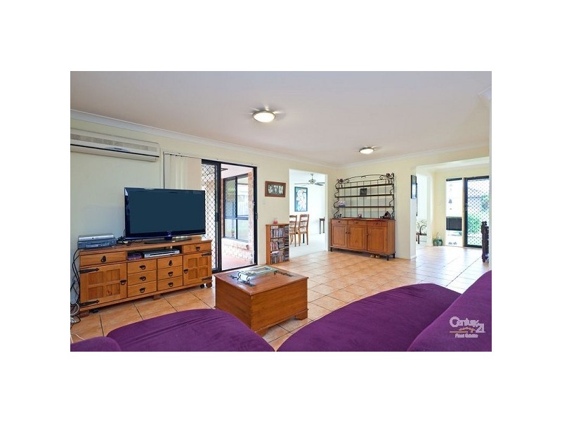 67 South Street, Cleveland QLD 4163