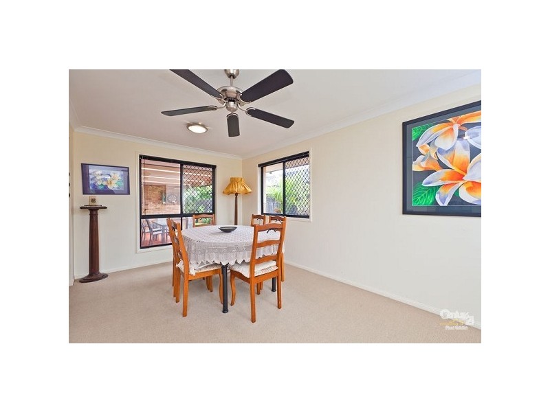 67 South Street, Cleveland QLD 4163