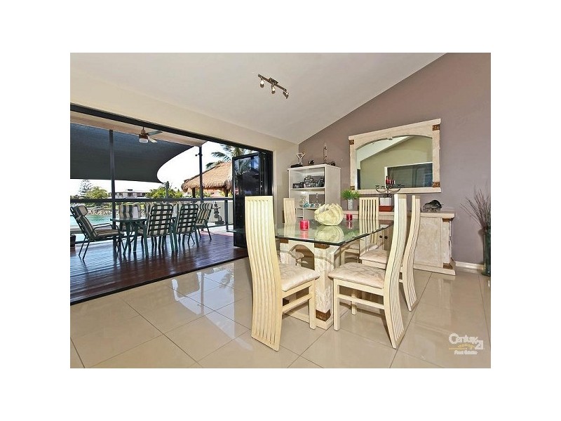 6 Bollard Court, Raby Bay QLD 4163