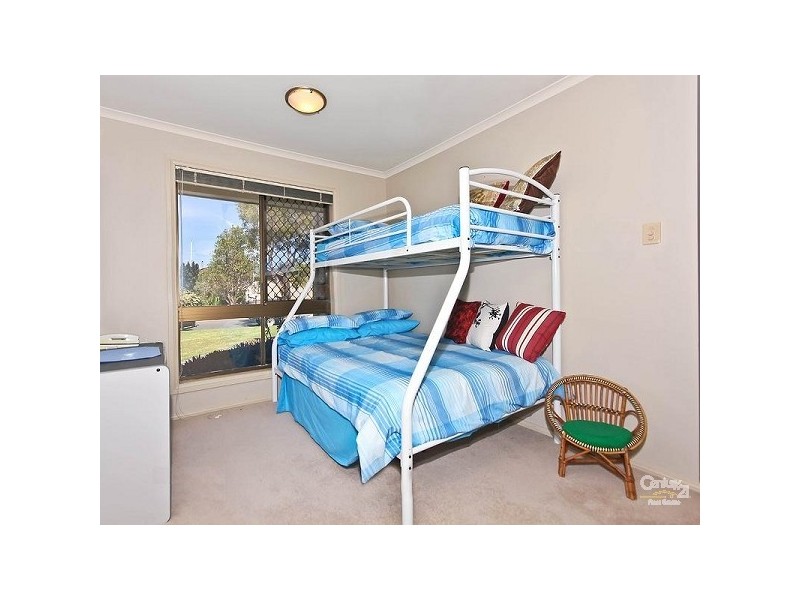 6 Bollard Court, Raby Bay QLD 4163