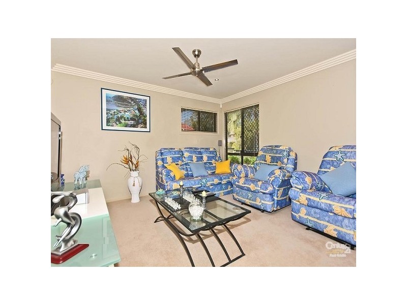 6 Bollard Court, Raby Bay QLD 4163