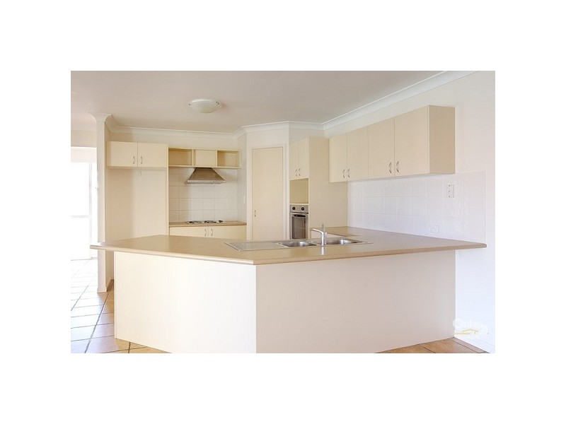 5 Kelsall Close, Victoria Point QLD 4165