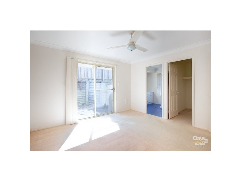 5 Kelsall Close, Victoria Point QLD 4165
