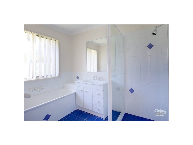 5 Kelsall Close, Victoria Point QLD 4165