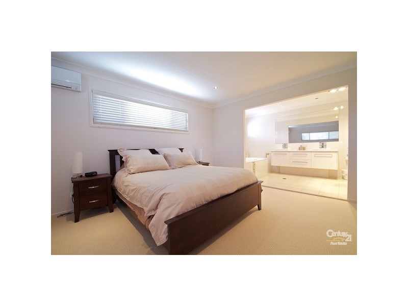 20 George St, Ormiston QLD 4160