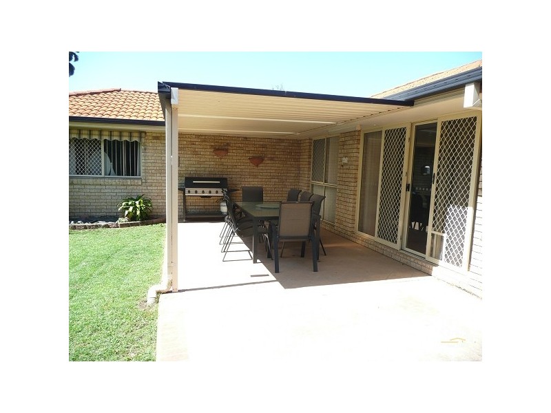 45 Belford Drv, Wellington Point QLD 4160