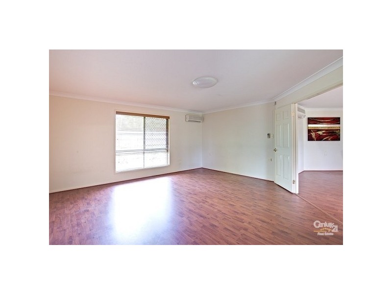 9 Brampton Cl, Redland Bay QLD 4165