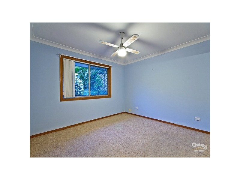 49 Winborne Rd, Alexandra Hills QLD 4161