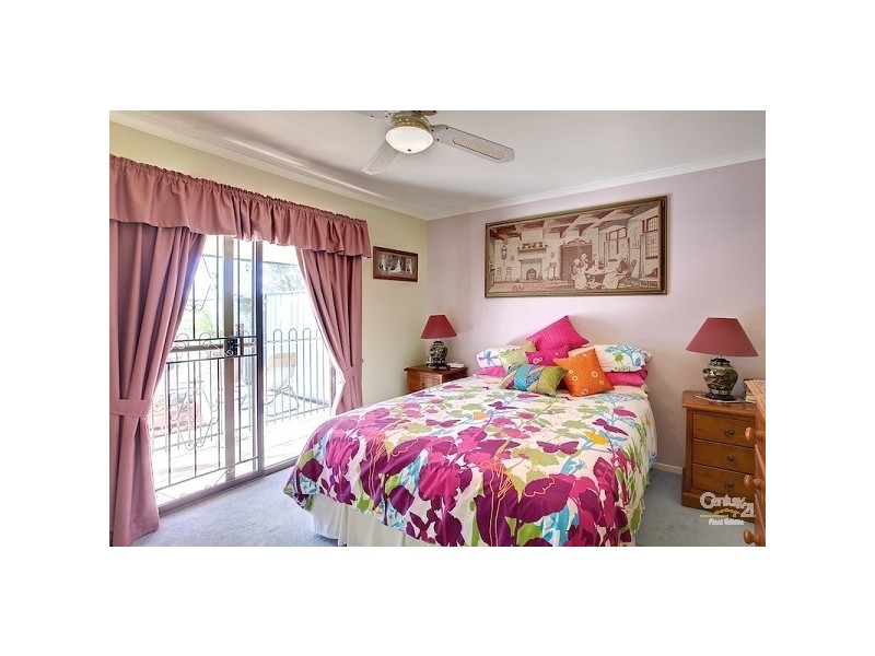 8 Arlington St, Cleveland QLD 4163