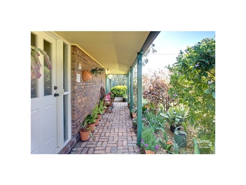 8 Arlington St, Cleveland QLD 4163