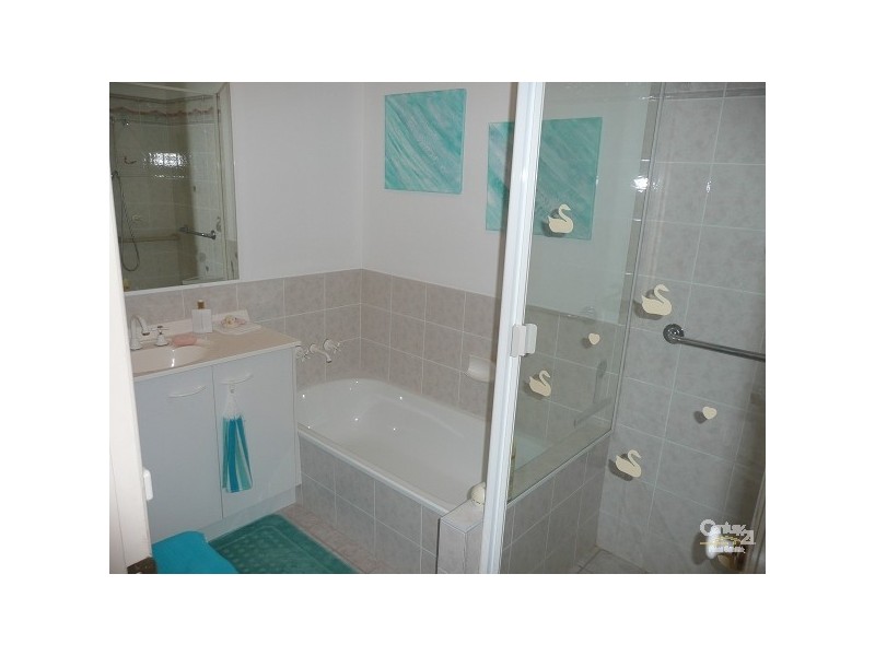 1/75 Queen St, Cleveland QLD 4163