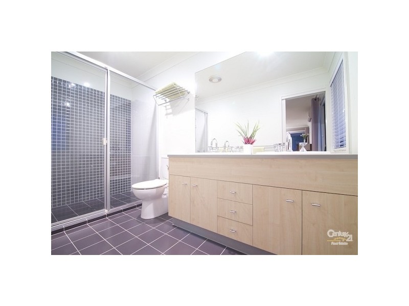 3 Barwin St, Wakerley QLD 4154