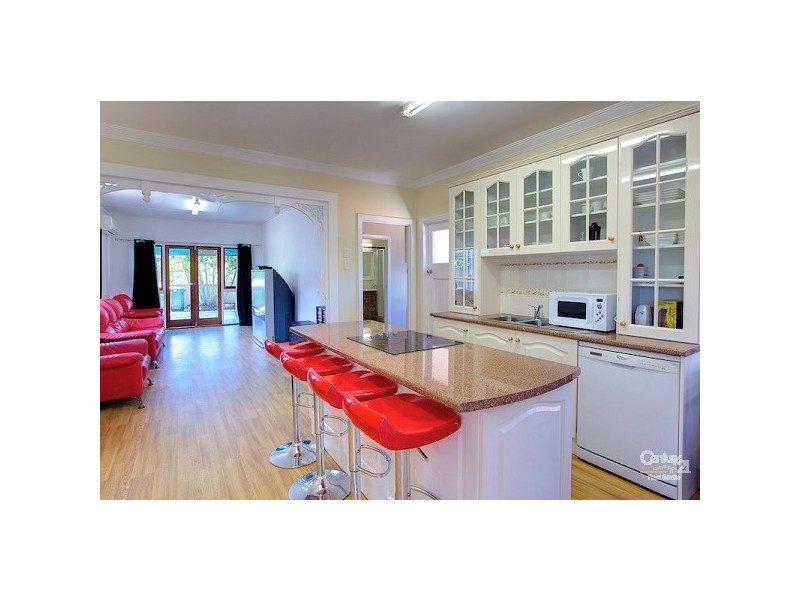 35 Collingwood Rd, Birkdale QLD 4159