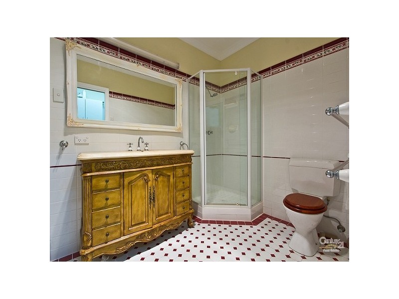 35 Collingwood Rd, Birkdale QLD 4159