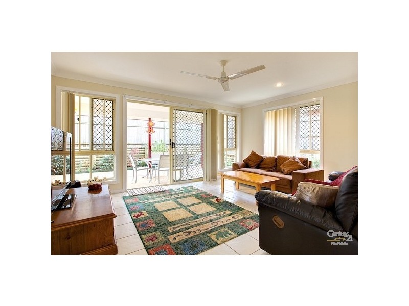 3 Tom Place, Birkdale QLD 4159