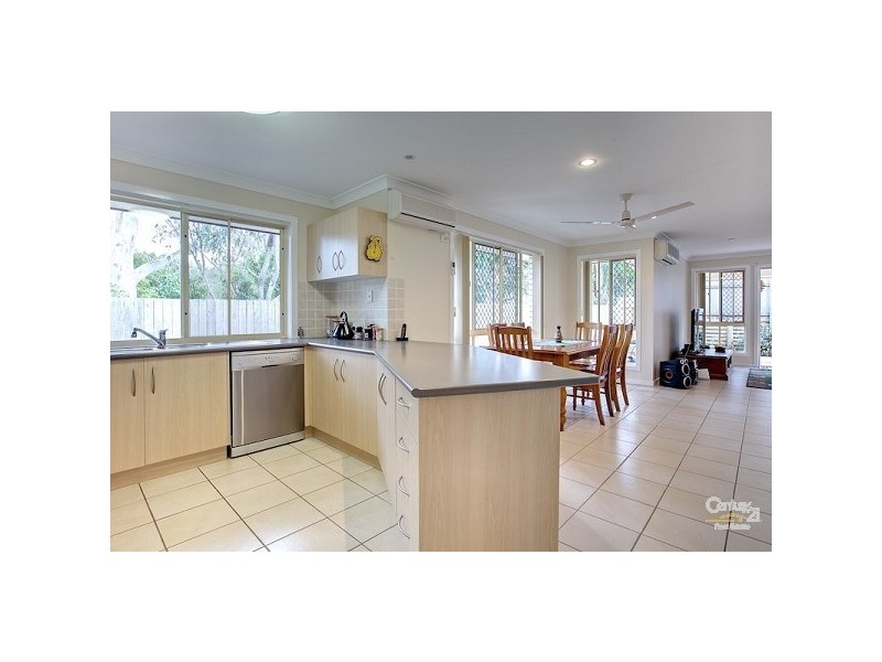 3 Tom Place, Birkdale QLD 4159