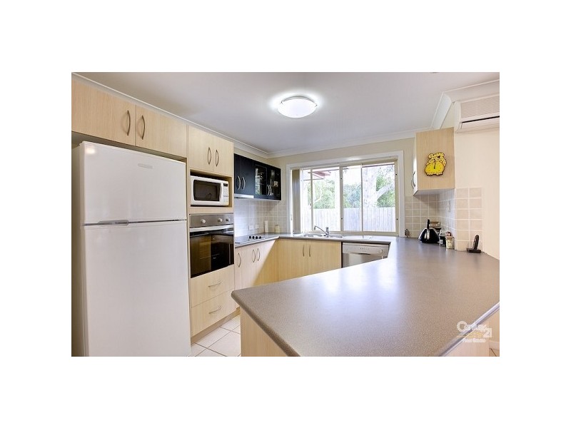 3 Tom Place, Birkdale QLD 4159