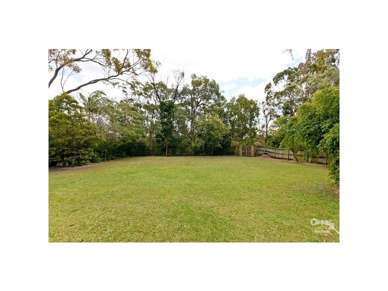 5 Plover Drv, Thornlands QLD 4164