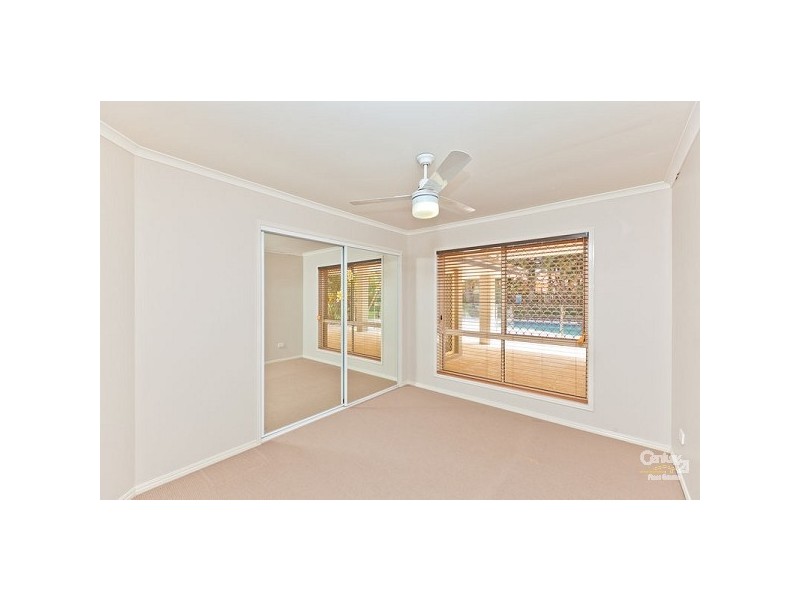 8 Mossip Crt, Wellington Point QLD 4160
