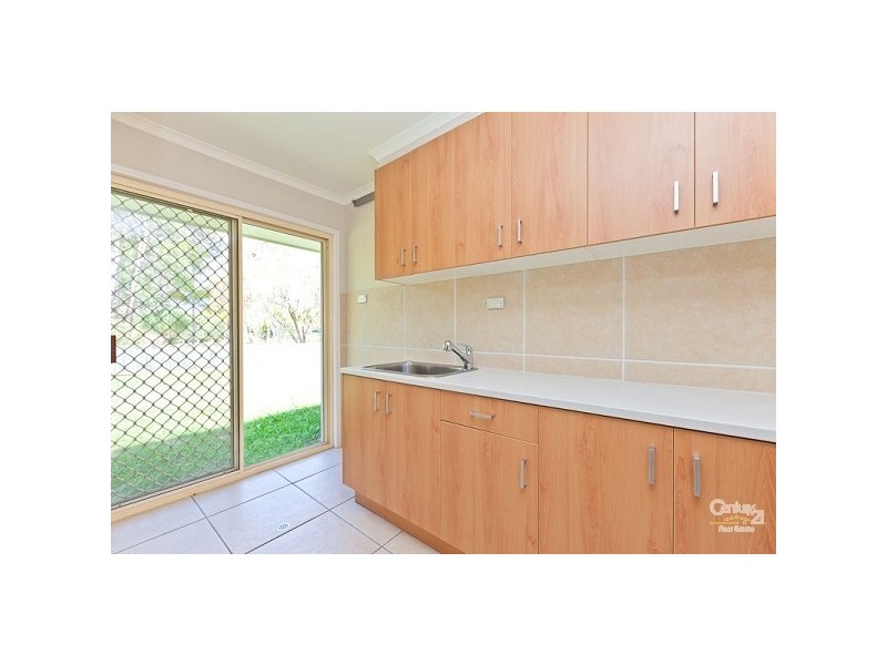 8 Mossip Crt, Wellington Point QLD 4160