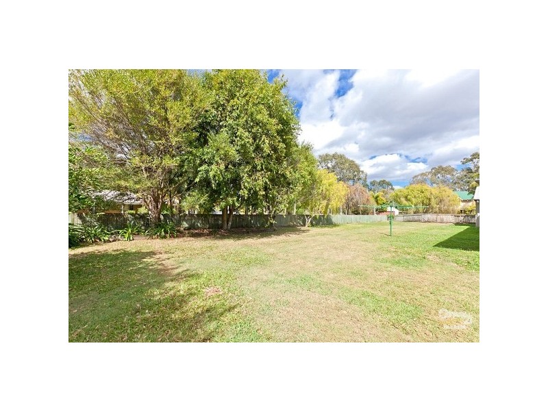 8 Mossip Crt, Wellington Point QLD 4160