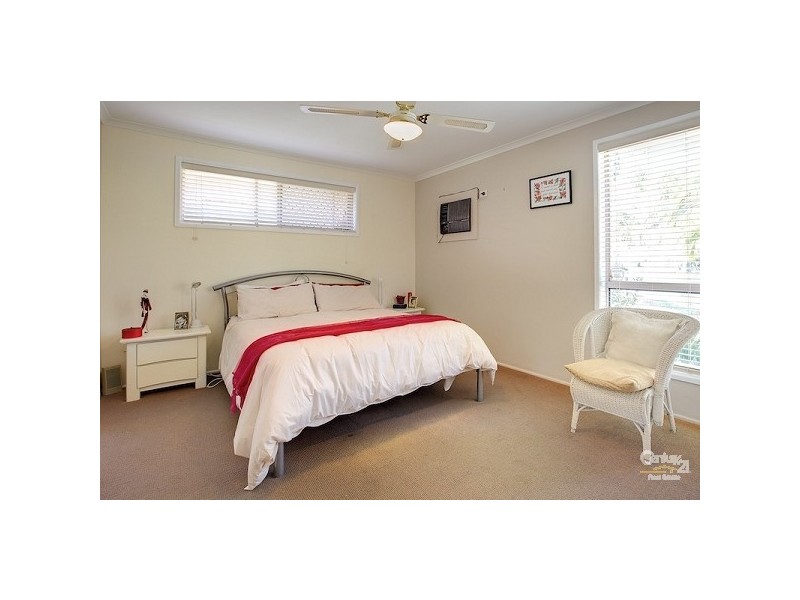 12 Sylvie Street, Thornlands QLD 4164