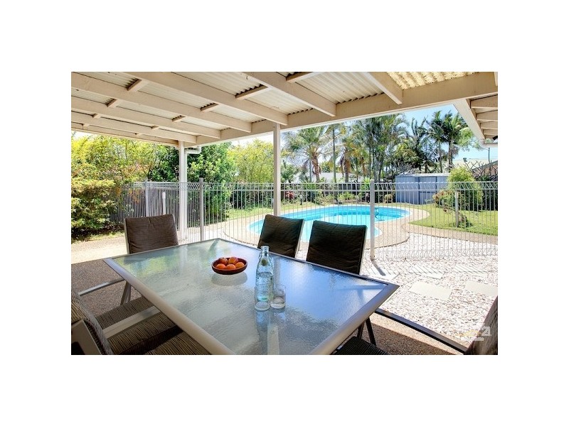 12 Sylvie Street, Thornlands QLD 4164