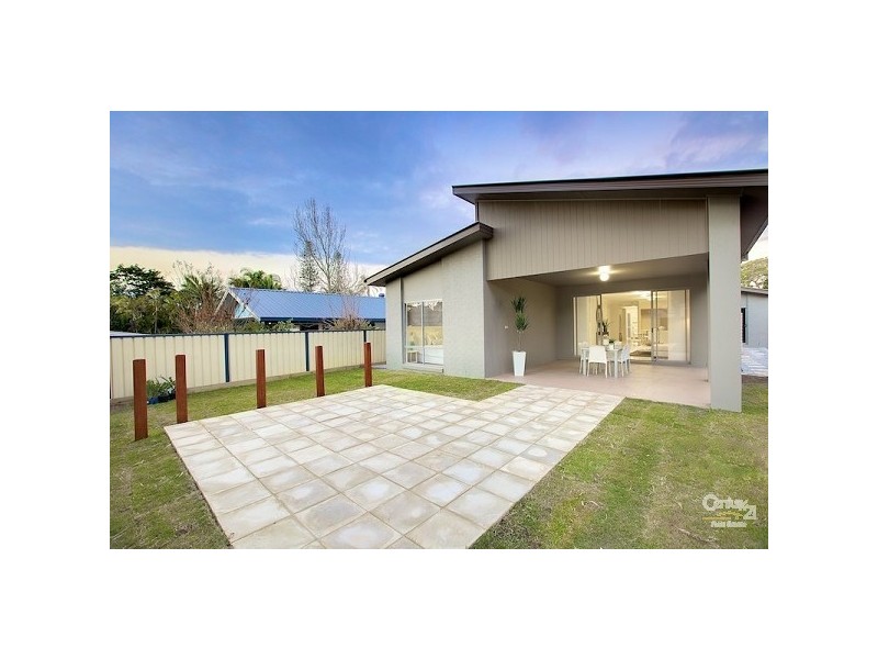 10 Shamrock St, Ormiston QLD 4160