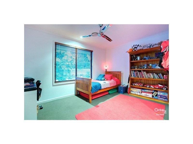 19 Thistle Street, Ormiston QLD 4160