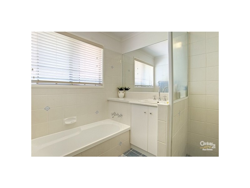 15 Alpinia St, Alexandra Hills QLD 4161