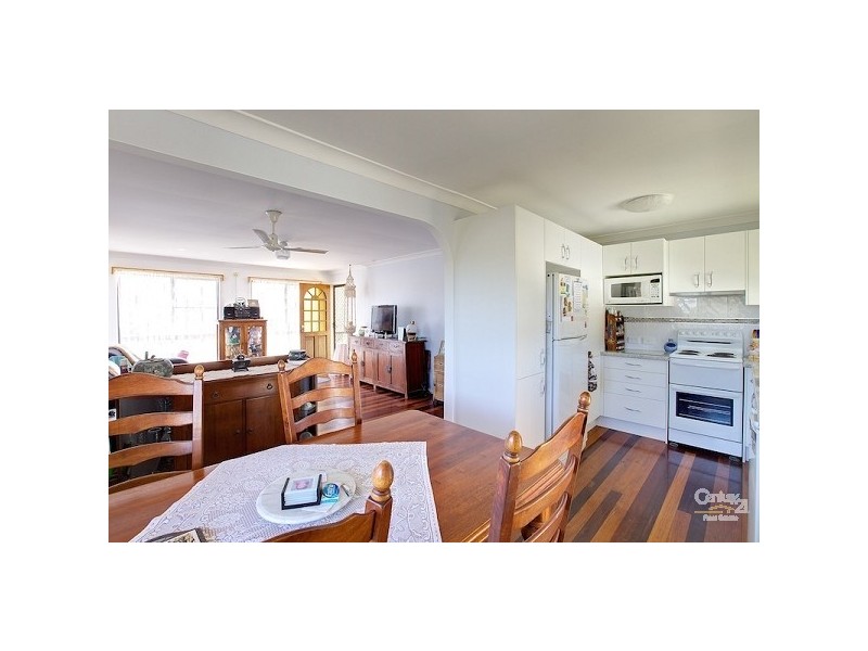 9 Brett Rd, Victoria Point QLD 4165