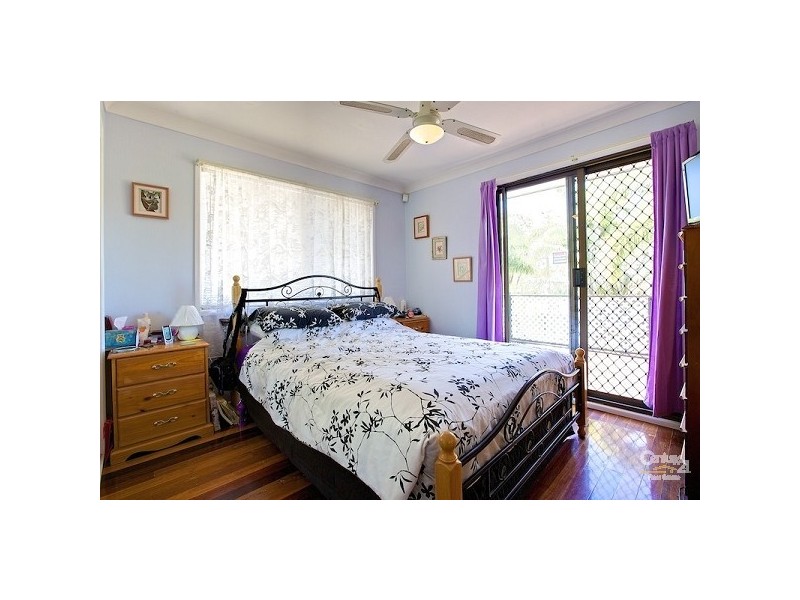 9 Brett Rd, Victoria Point QLD 4165
