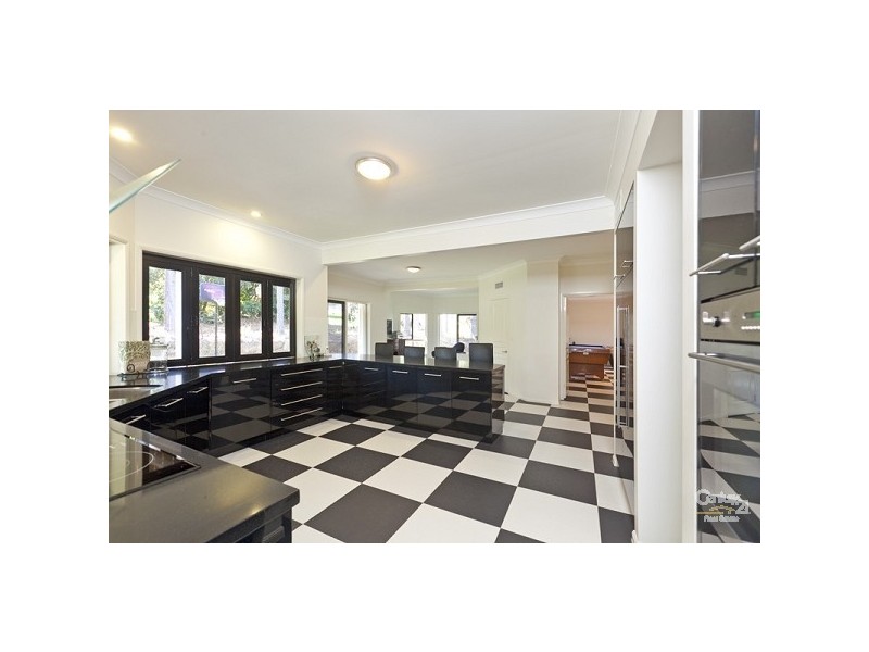 290 Woodlands Dr, Thornlands QLD 4164