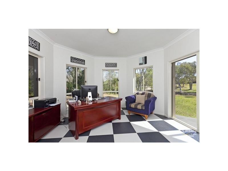 290 Woodlands Dr, Thornlands QLD 4164