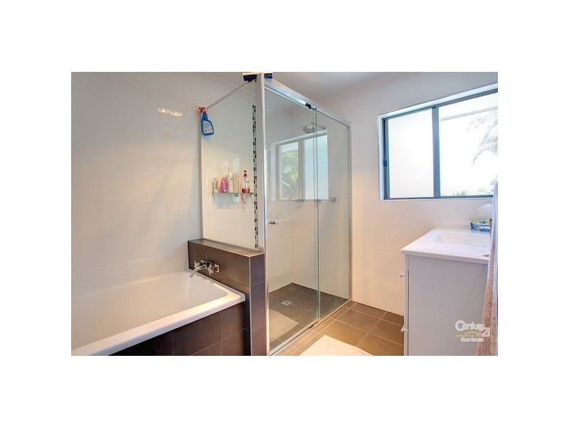 4 PARNKA STREET, Wellington Point QLD 4160