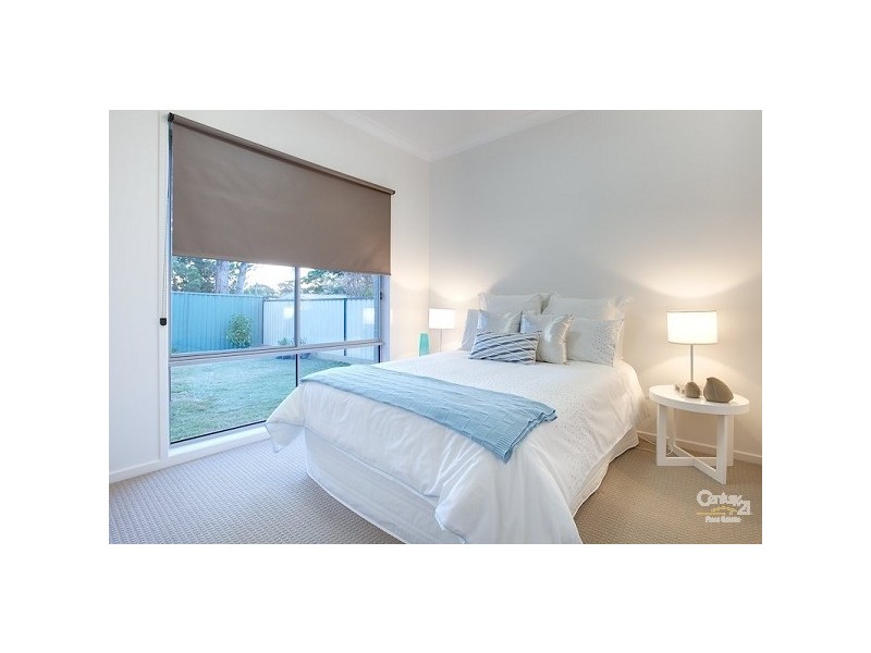 10 Shamrock St, Ormiston QLD 4160