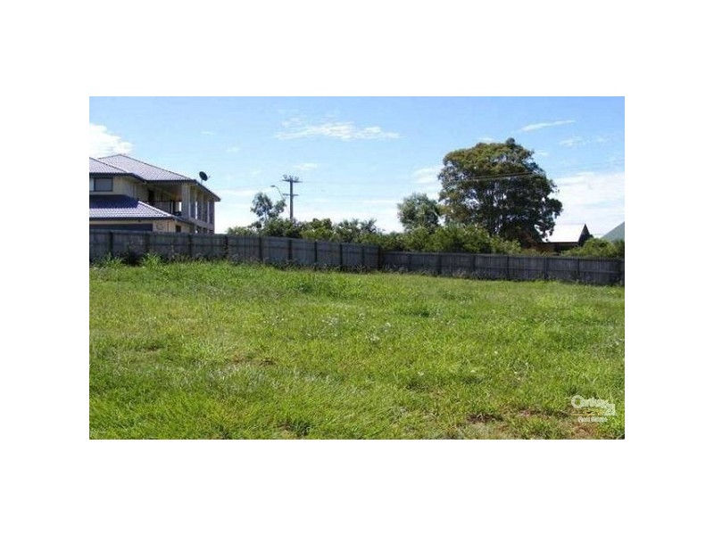 2 Nevis Court, Redland Bay QLD 4165